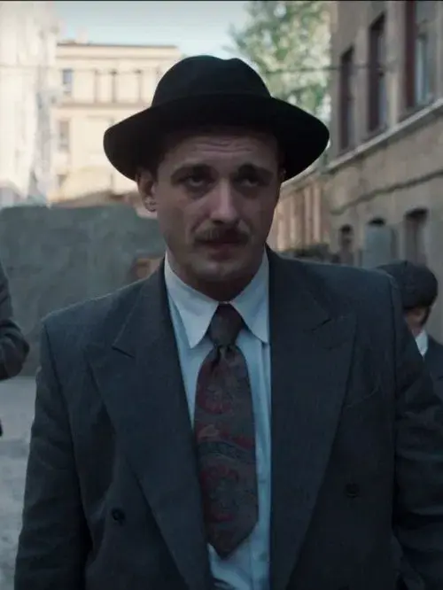 Król: Pierwsza scena